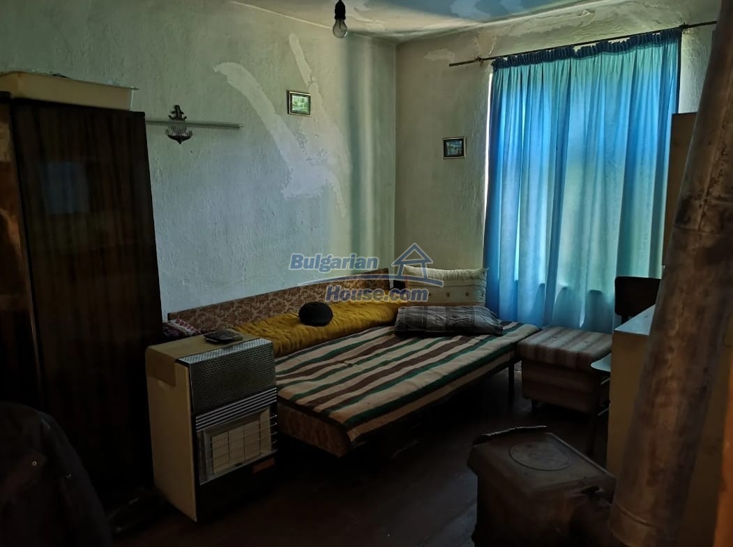 13543:9 - BULGARIAN HOUSE , IT’S A GOOD PROPERTY FOR A GOOD PRICE!   