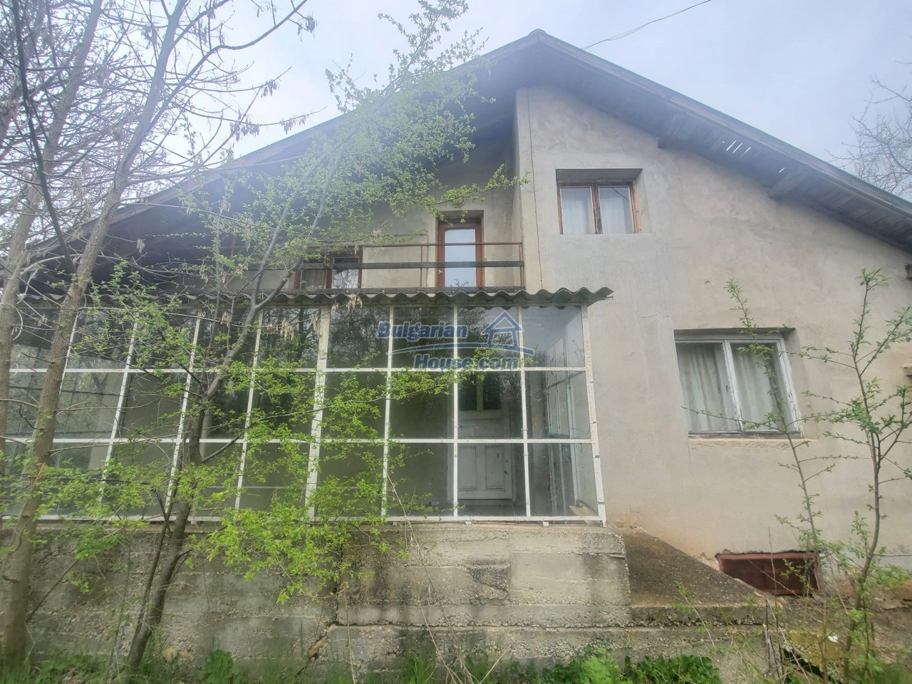 13549:48 - HOUSE WITH POOL. EXCLUSIVE OFFER ! 40 km to Varna DISCOUNTED