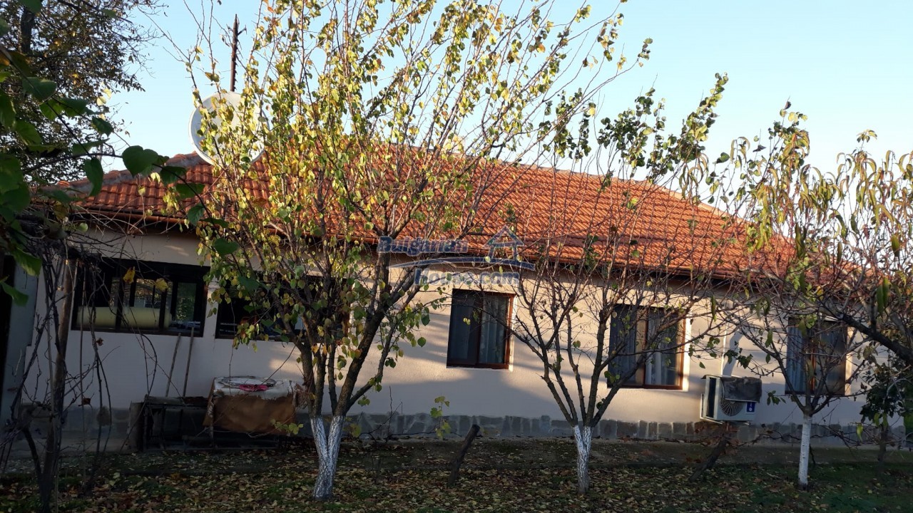Houses for sale near Varna - 13481