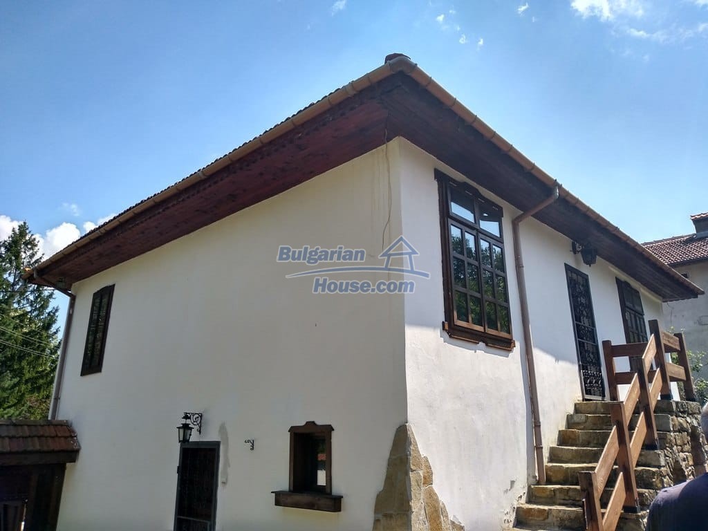 13554:6 - Traditional Bulgarian house only 5 km to Gabrovo