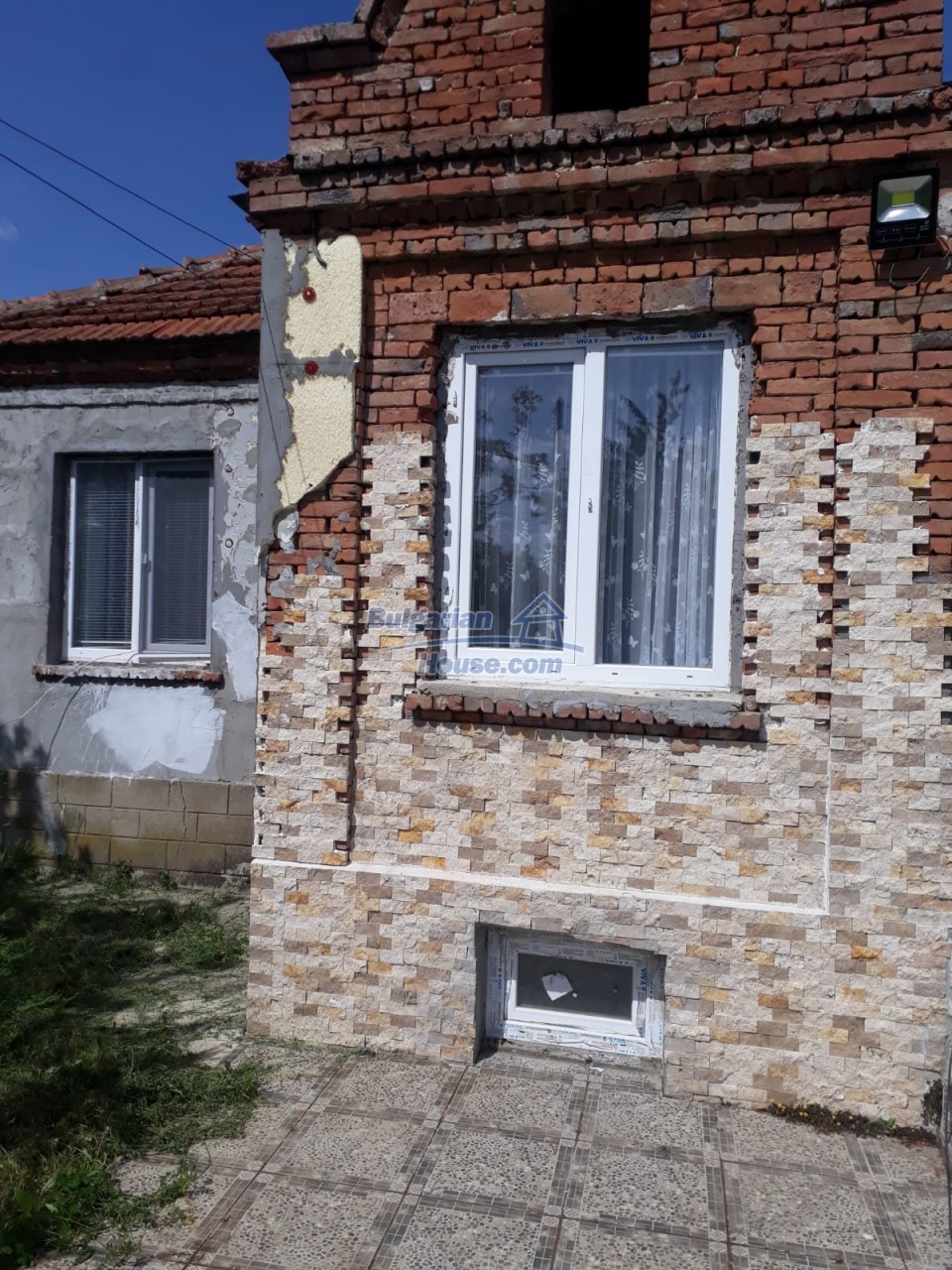 13559:2 - Renovated house with a well 22 km from the sea-region VARNA
