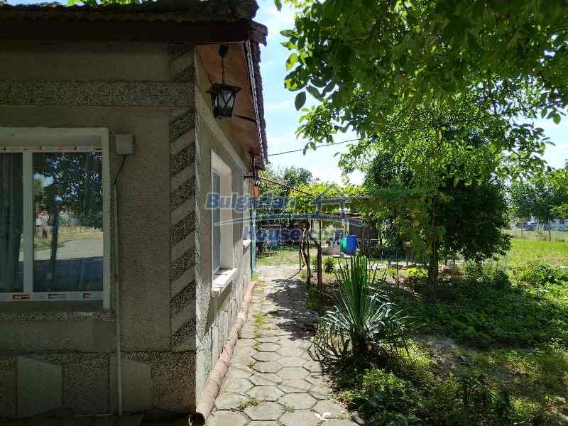 13561:3 - Едноетажна къща в село на 18 км от Стара Загора