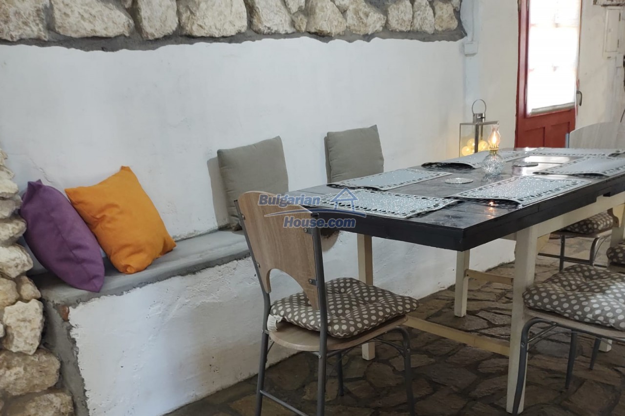 13565:34 - The WALNUT HOUSE - renovated property 55 km from Plovdiv