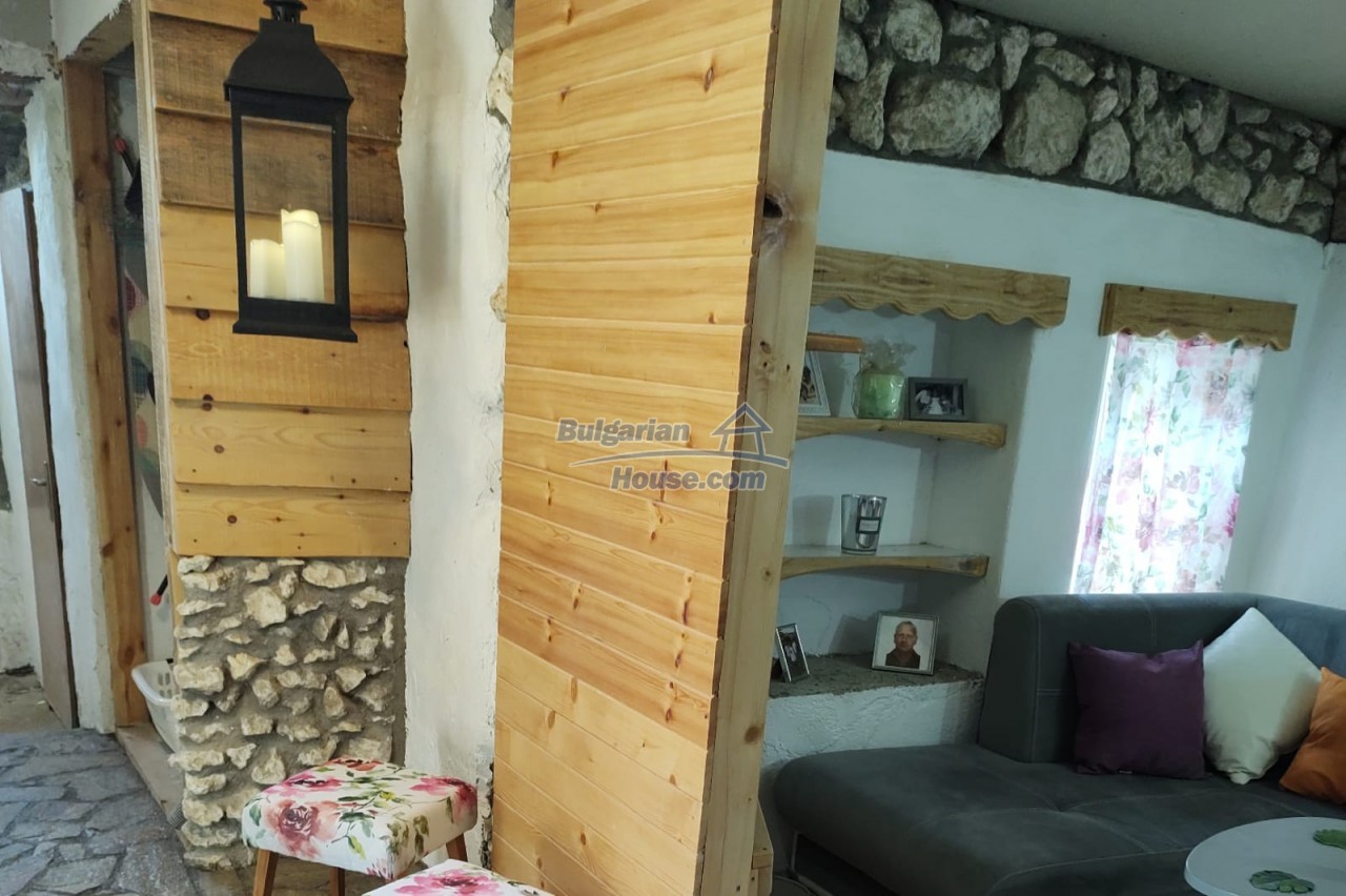 13565:42 - The WALNUT HOUSE - renovated property 55 km from Plovdiv