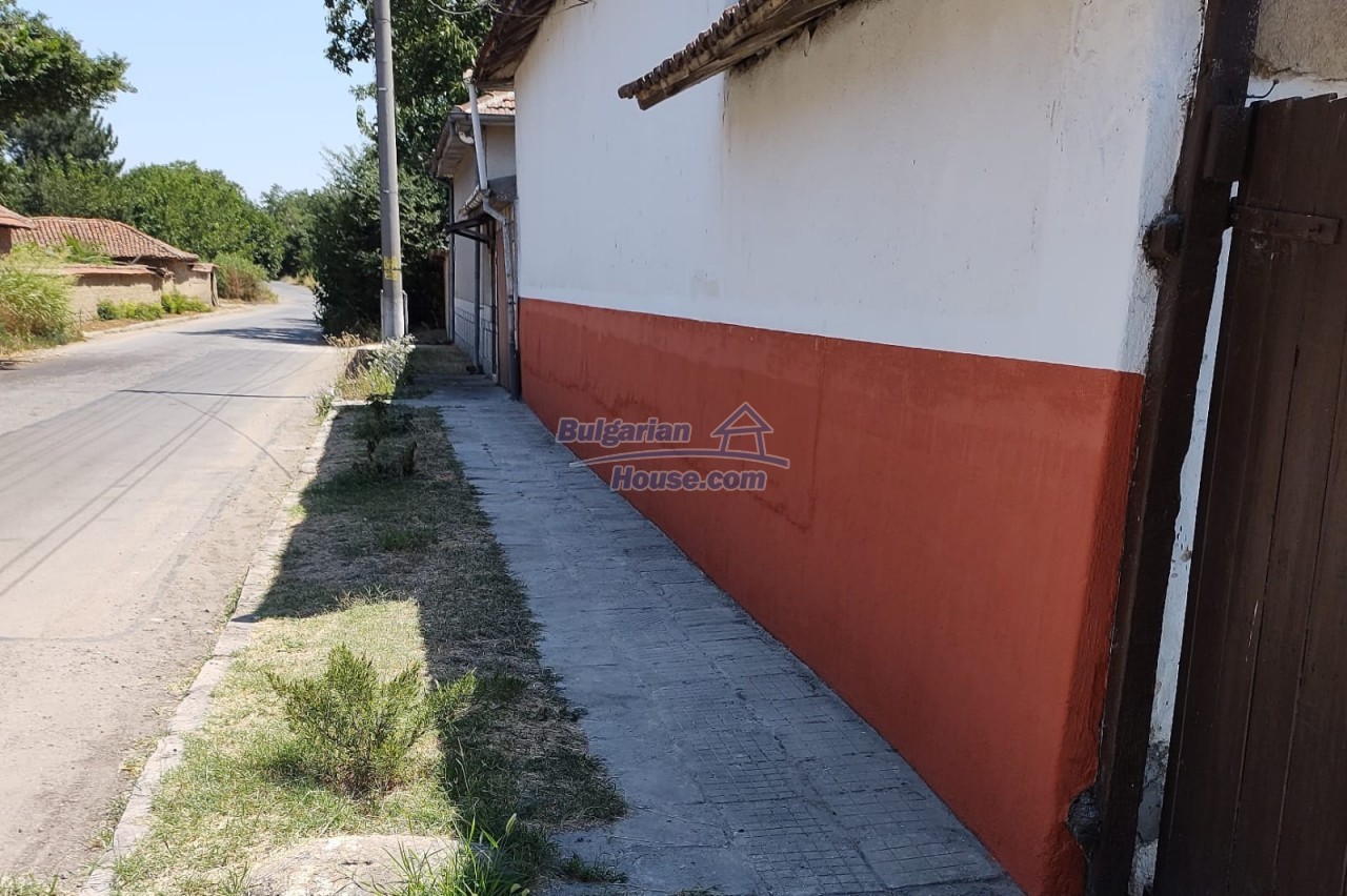13565:67 - The WALNUT HOUSE - renovated property 55 km from Plovdiv