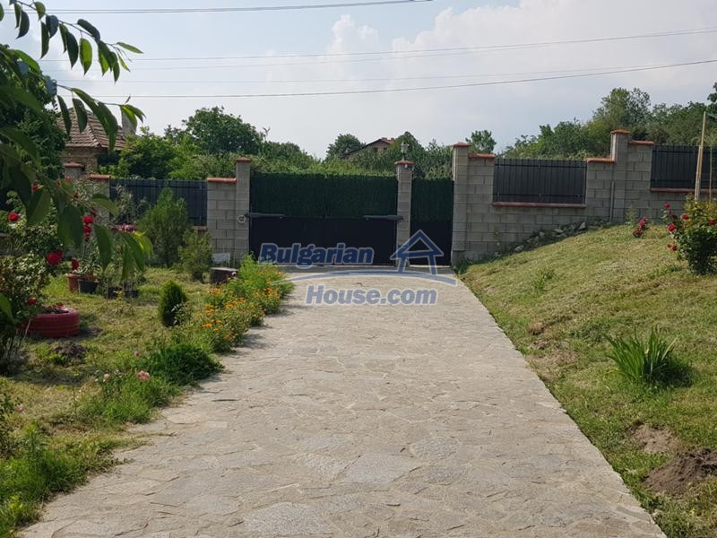 13568:4 - TWO-STOREY LUXURY HOUSE 25km from VARNA