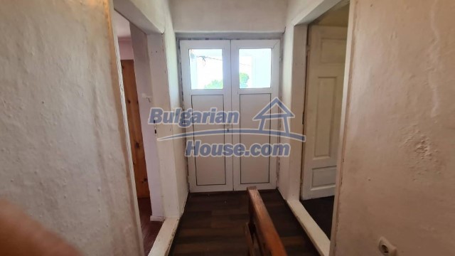 13572:29 - Two storey house for sale 20 km from Elhovo 