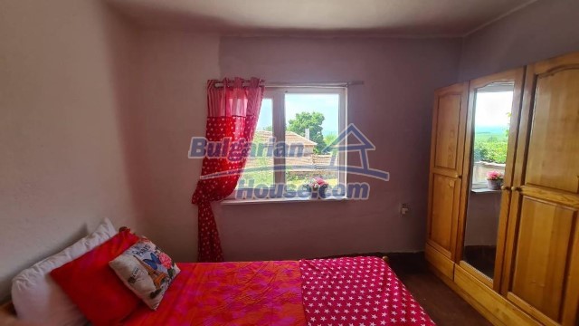 13572:35 - Two storey house for sale 20 km from Elhovo 