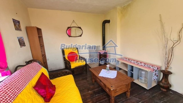 13572:39 - Two storey house for sale 20 km from Elhovo 