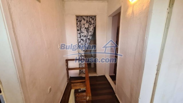13572:28 - Two storey house for sale 20 km from Elhovo 