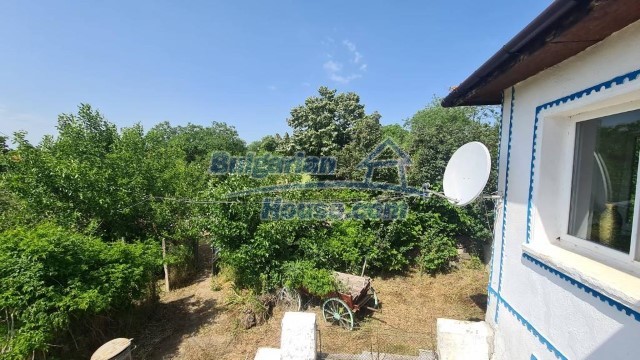 13572:48 - Two storey house for sale 20 km from Elhovo 