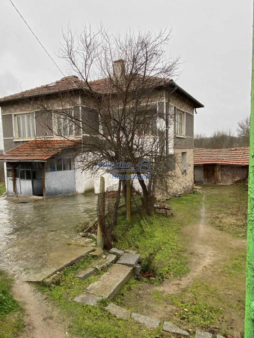 13575:2 - House in good condition 9 km from Elhovo and 100 km from Burgas