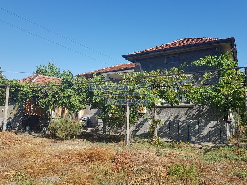 13584:1 - Cheap Bulgarian property for sale  near Galabovo Stara zagora re