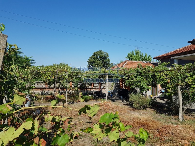 13584:61 - Cheap Bulgarian property for sale  near Galabovo Stara zagora re