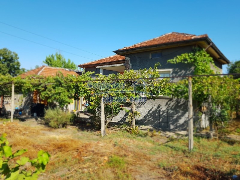 13584:60 - Cheap Bulgarian property for sale  near Galabovo Stara zagora re