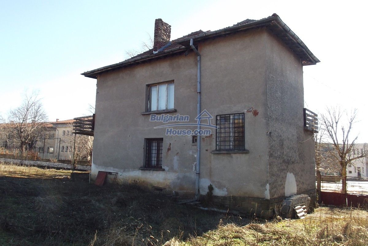 9261:15 - Four bedroom Bulgarian house for sale in Vratsa region