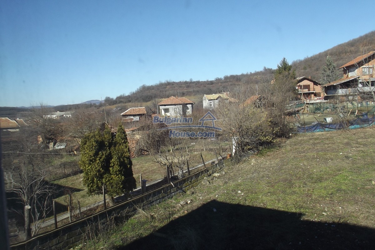 9261:86 - Four bedroom Bulgarian house for sale in Vratsa region