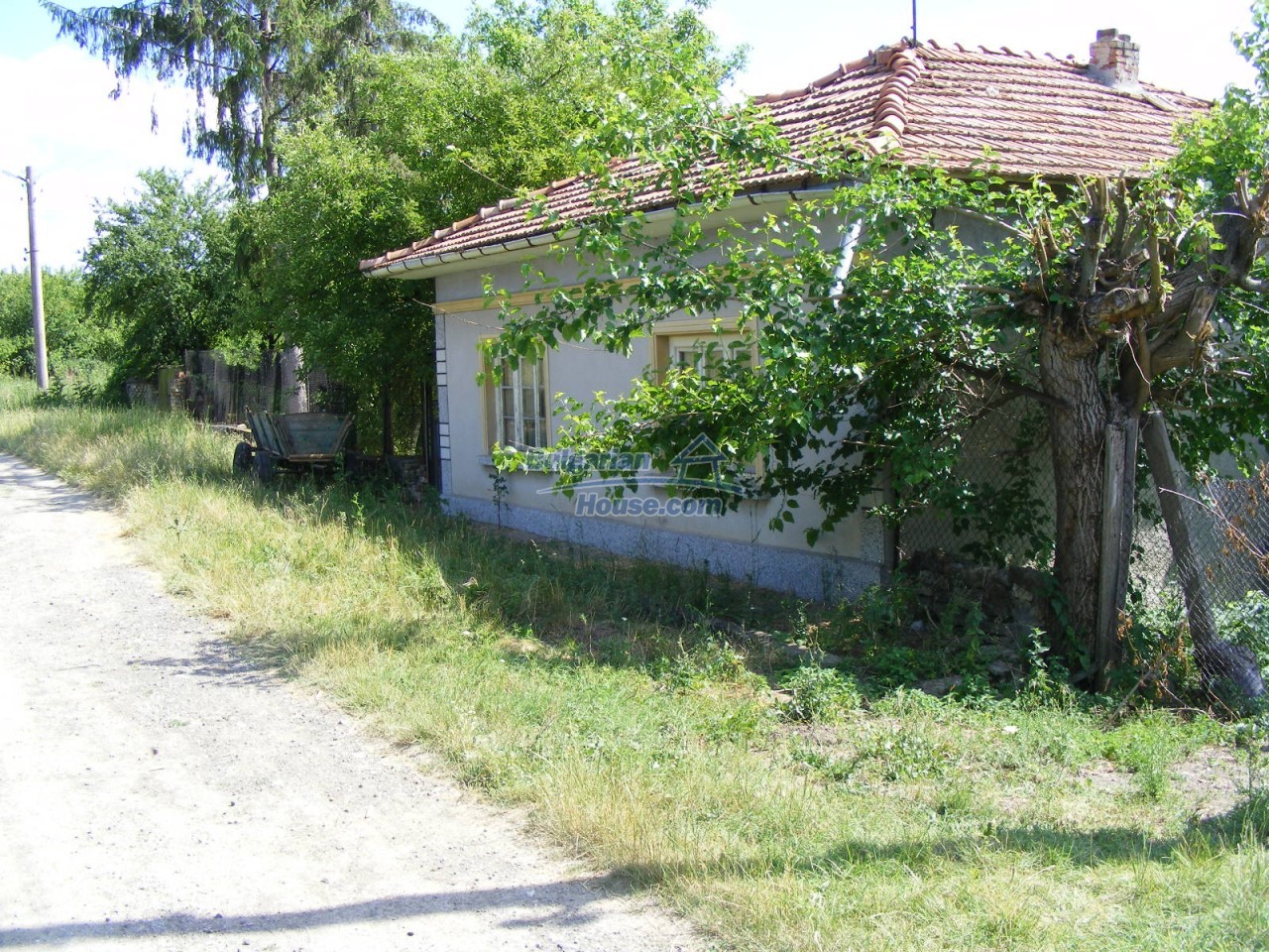 13599:5 - Cheap and cozy Bulgarian property with nice views Veliko Tarnovo