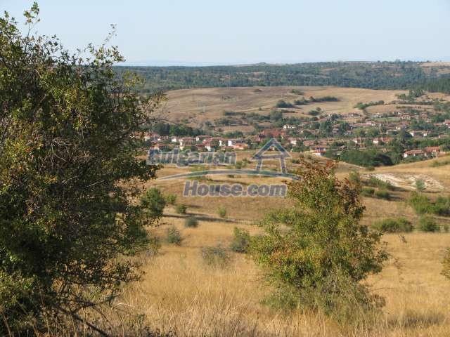 13617:20 - Rural house with a big garden 50 km to Turkish border Haskovo re