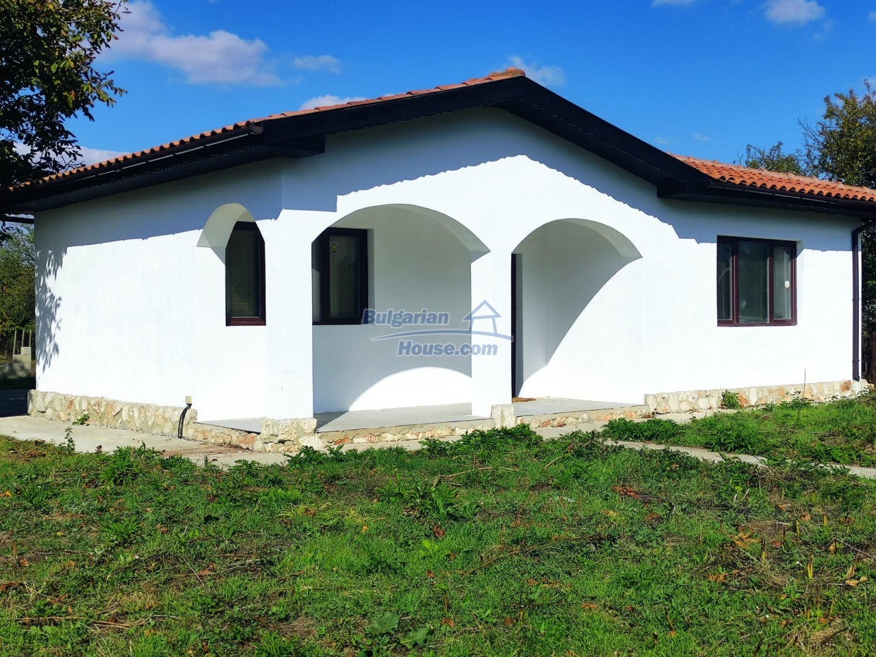 13625:1 - Excellent property just 5 km from Balchik and the sea!