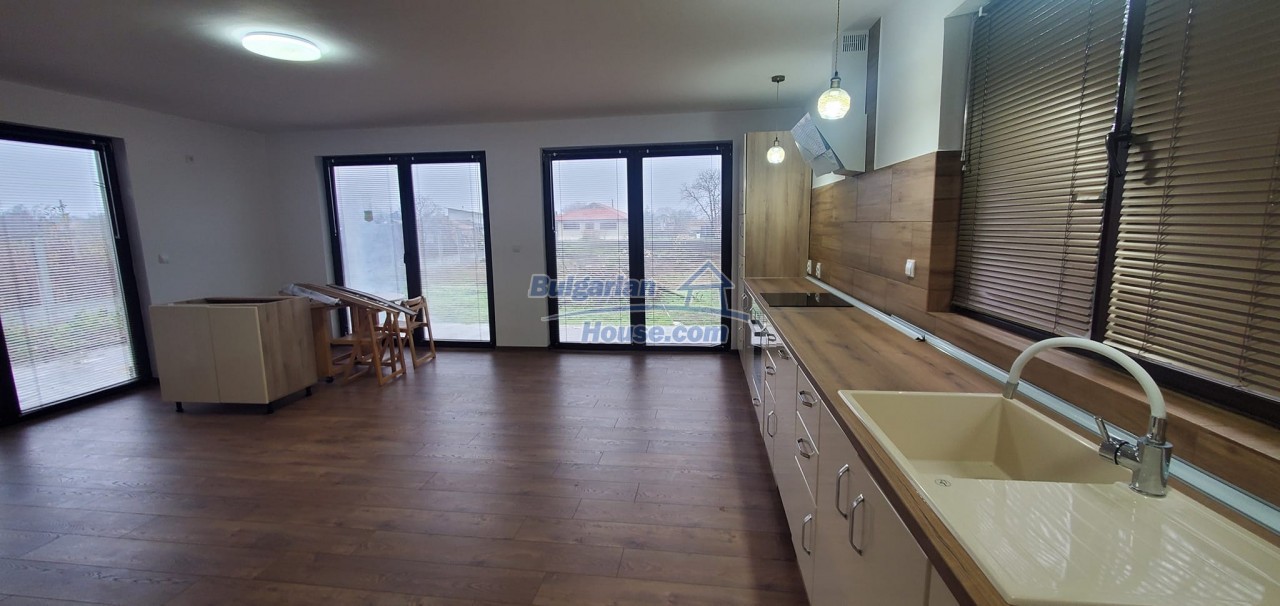 13625:28 - Excellent property just 5 km from Balchik and the sea!