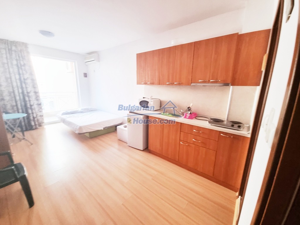 12768:9 - Cozy furnished studio apartment Sunny Day 6 ,3km to Synnny Beach