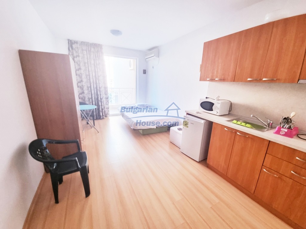 12768:10 - Cozy furnished studio apartment Sunny Day 6 ,3km to Synnny Beach