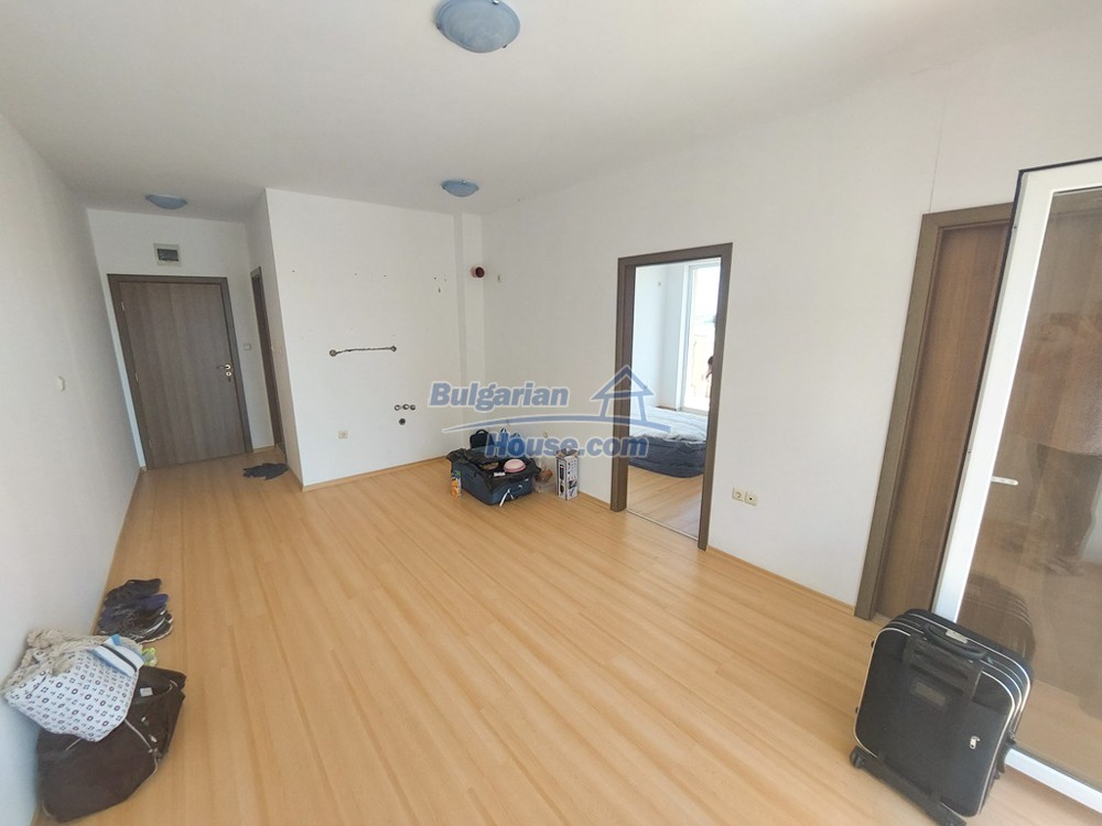 13520:9 - 2 BED unfurnished apartment in Sunny Day 6 to  the beach 3km