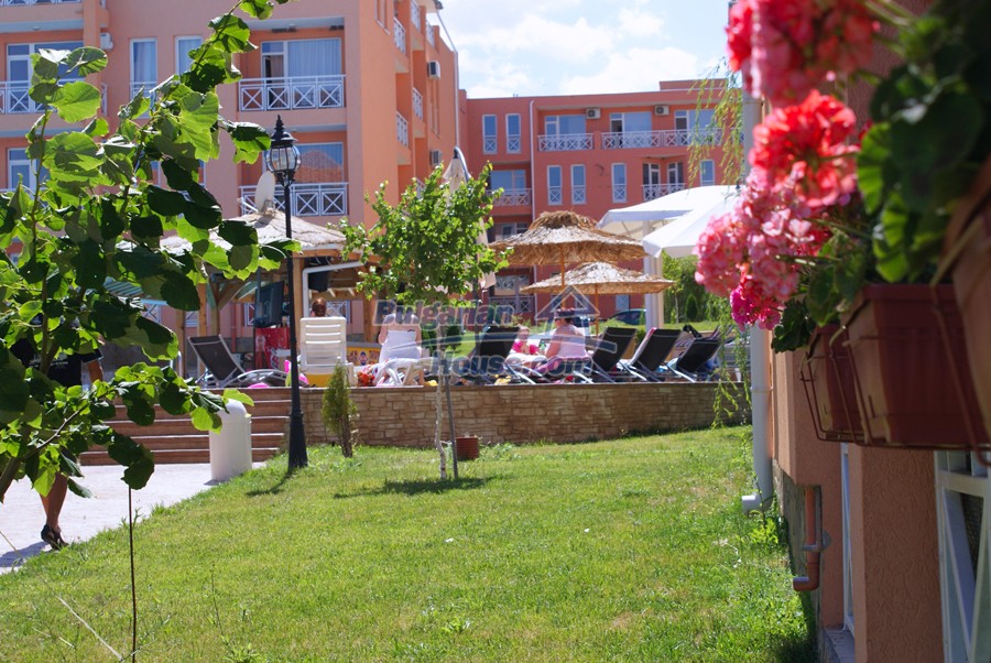 13668:27 - 1 BED apartment near Sunny Beach in well developed complex 