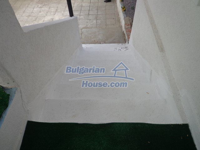 13717:20 - Renovated two storey house 12 km from Elhovo and 40 km to Turkey