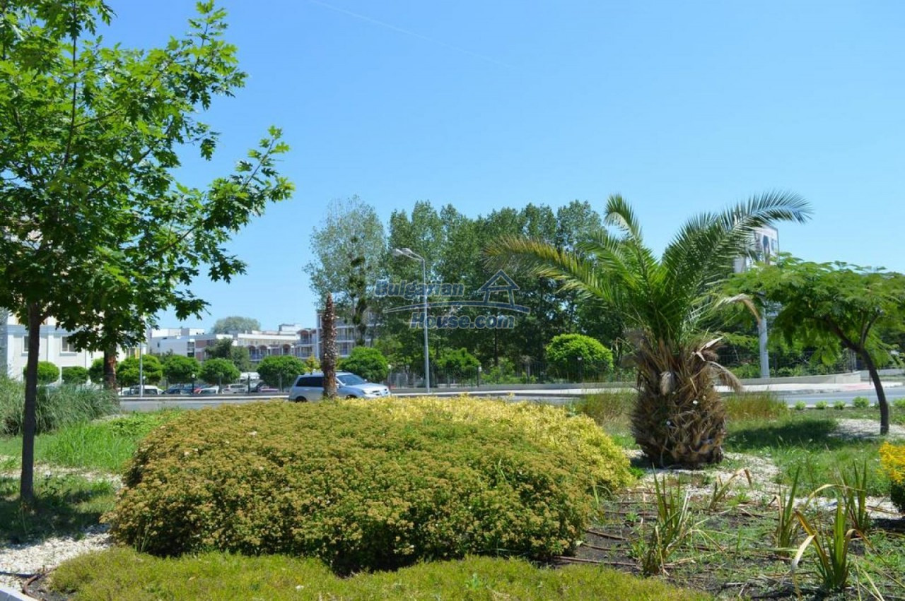 13748:25 - Studio for sale 400 m from the sea in complex River Park Sunny B