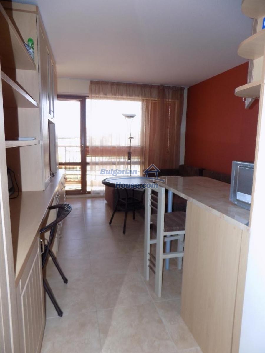 13748:24 - Studio for sale 400 m from the sea in complex River Park Sunny B
