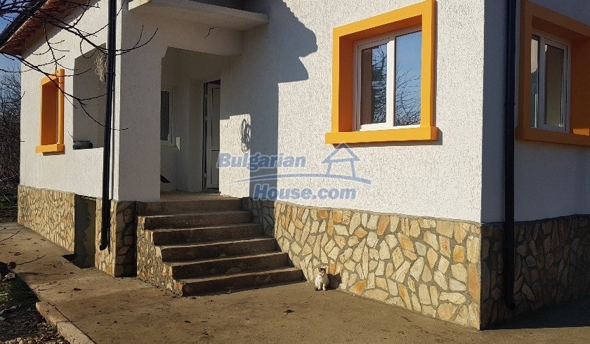 13920:3 - Renovated one-story house with a large yard, 12 km from the sea