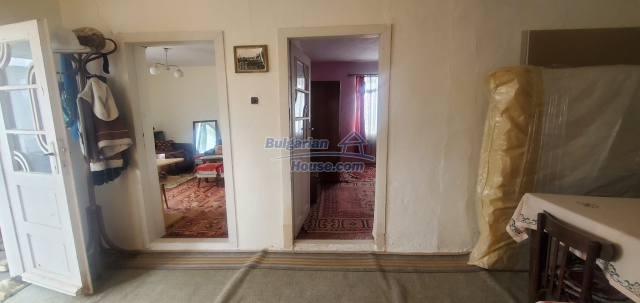 13895:10 - New offer! A house in the village of Durankulak!