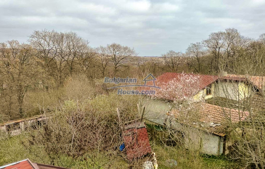 13932:6 - A unique three-floor house with a nice garden in VARNA