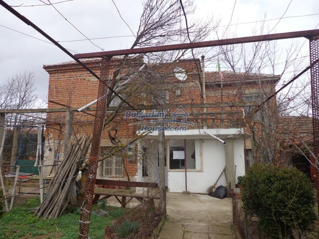 13965:2 - Missive Two storey house with big garden 70 km to Burags and sea