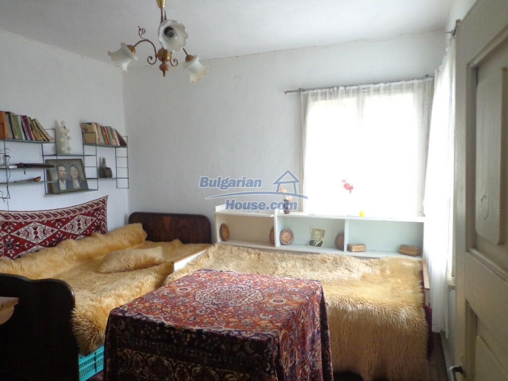 13965:30 - Missive Two storey house with big garden 70 km to Burags and sea