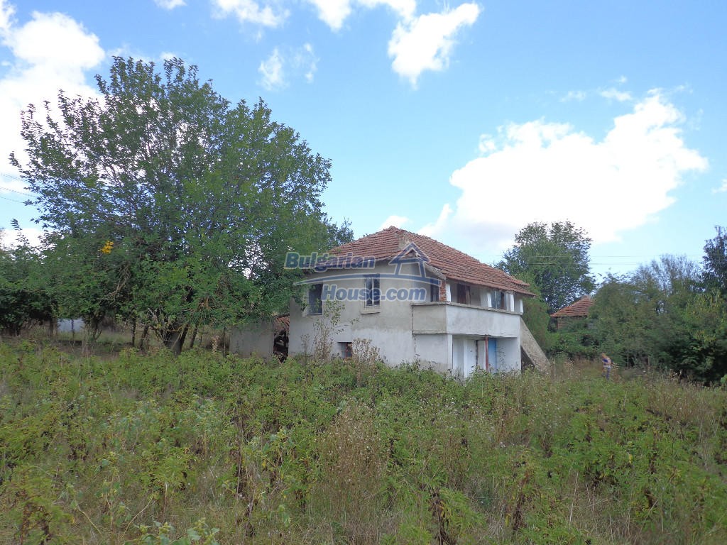 13974:10 - Bulgarian house 30 km from Burgas and the sea Sredets municipali