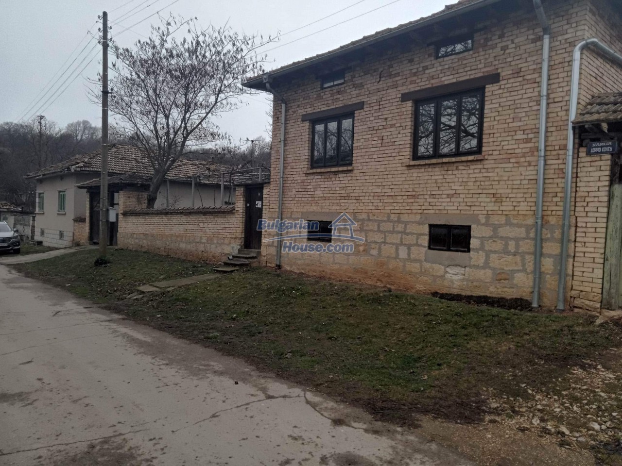 13980:3 - Rural Bulgarian house 200 m from forest ready to move in Popovo