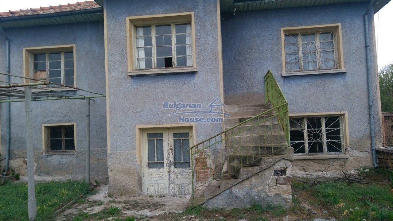 13929:4 - House between Plovdiv and Stara Zagora with 4950 sq.m garden