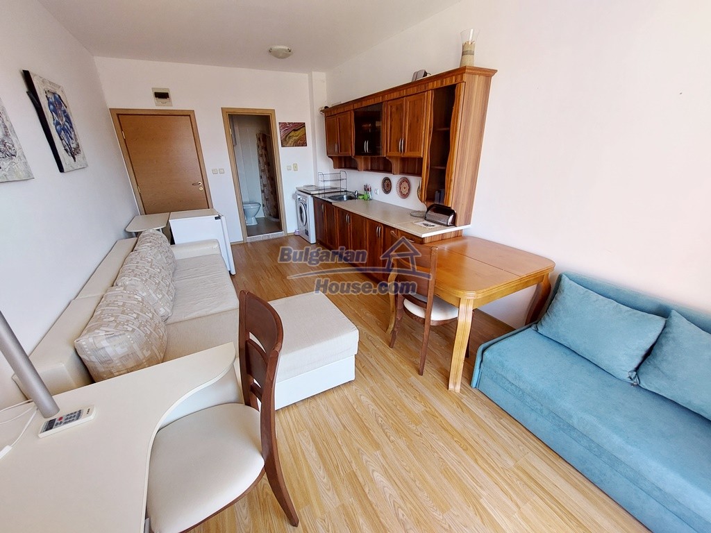 12897:20 -  Furnished studio apartment for sale at BARGAIN price 