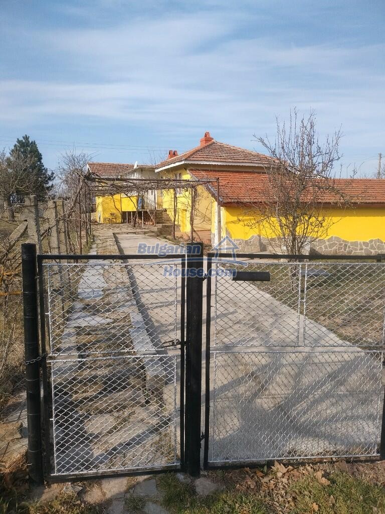 14031:4 - Renovated Bulgarian property in a village 25 km from Elhovo
