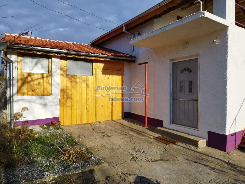14034:3 - Renovated and furnished rural Bulgarian property Haskovo region