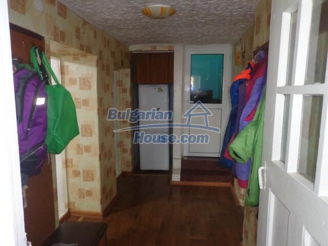 14037:9 - Rural Bulgarian house in good condition 70 km to Burgas, Bolyaro