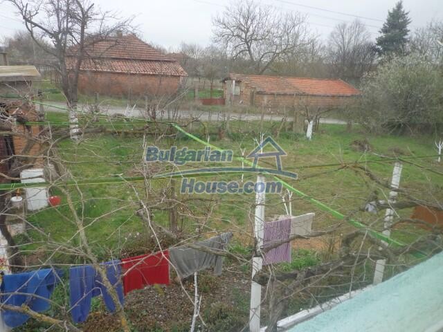 14037:28 - Rural Bulgarian house in good condition 70 km to Burgas, Bolyaro