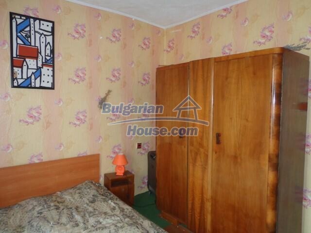 14037:23 - Rural Bulgarian house in good condition 70 km to Burgas, Bolyaro