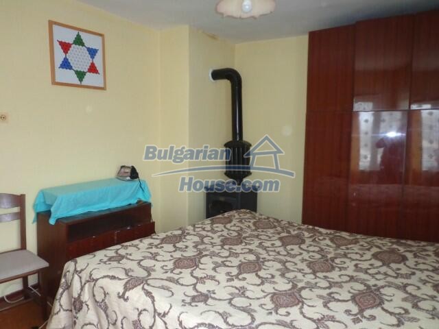 14037:31 - Rural Bulgarian house in good condition 70 km to Burgas, Bolyaro