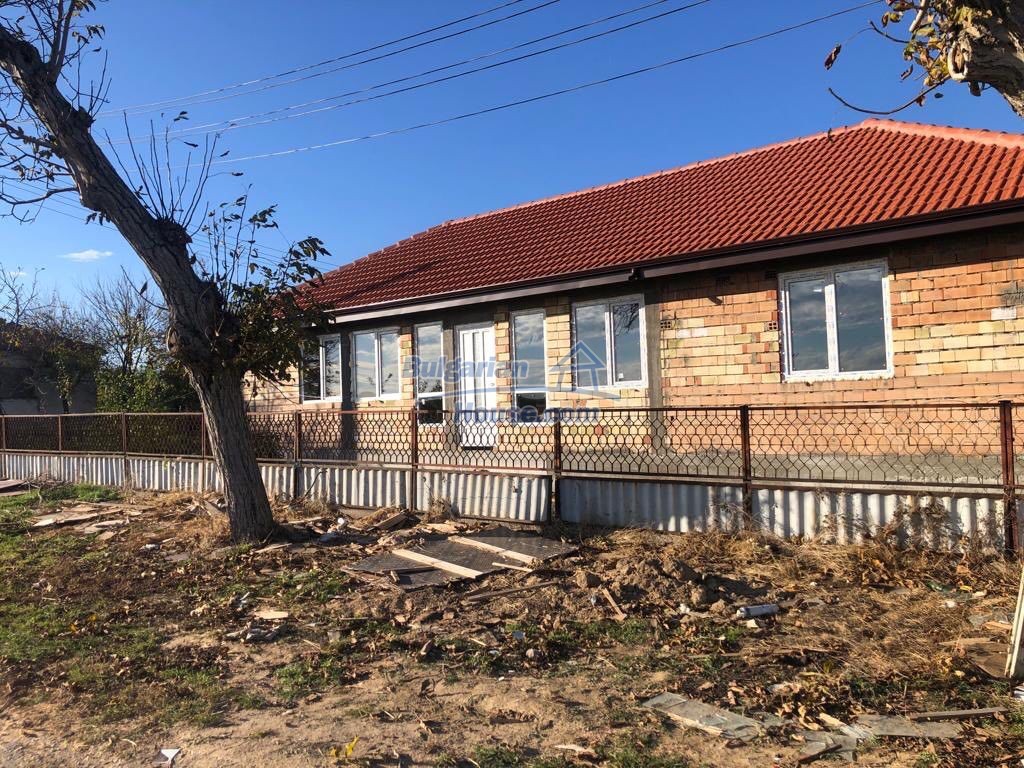 14046:1 - Two new houses 6 km from the sea - near DURANKULAK