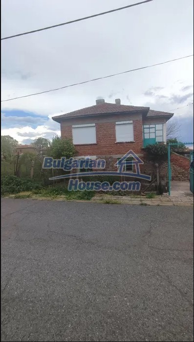 14073:6 - Rural Bulgarian house 70 km from Buargs and the sea  BARGAIN 