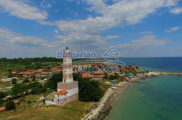 14088:8 - Cheap seaside property with a big yard 1700 sq.m. by the sea